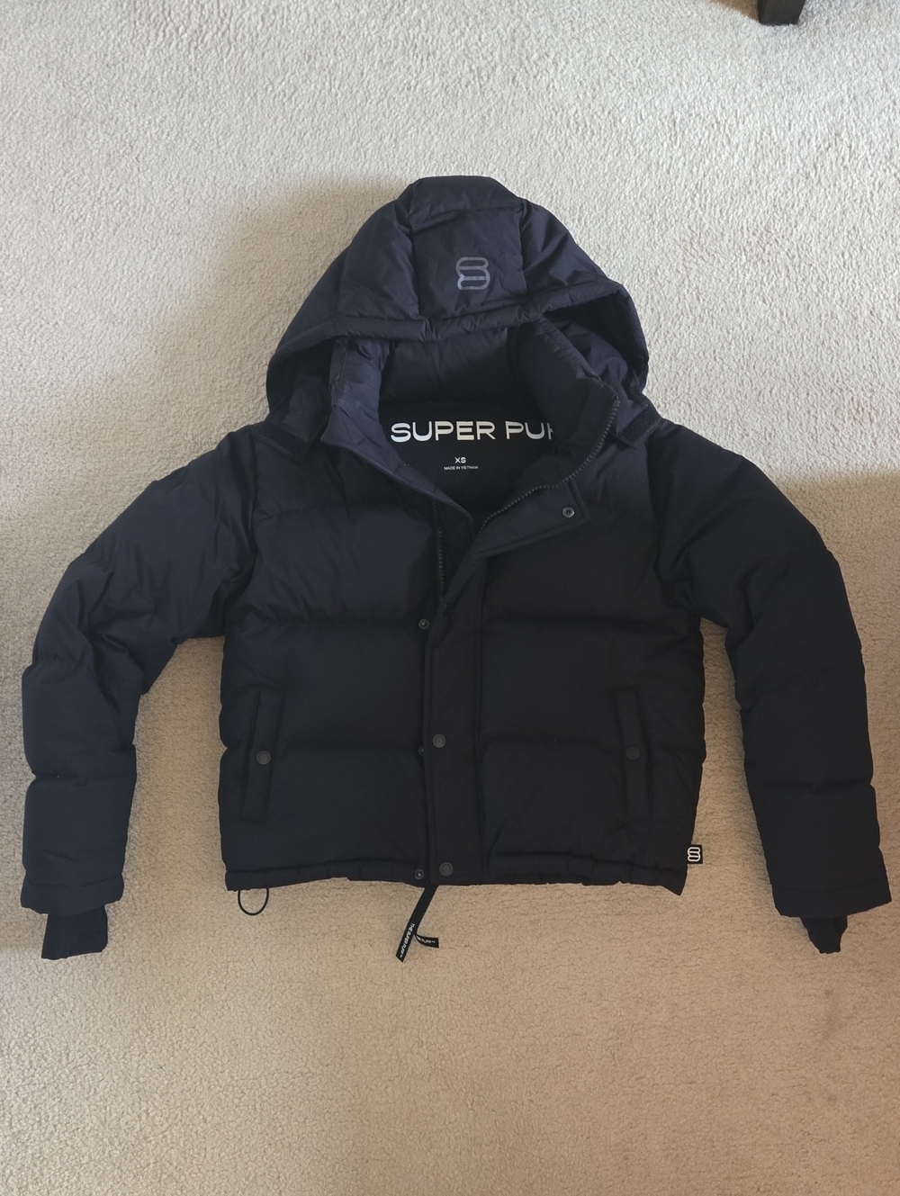 Aritzia Women's Black Super Puff Shorty Coat XS